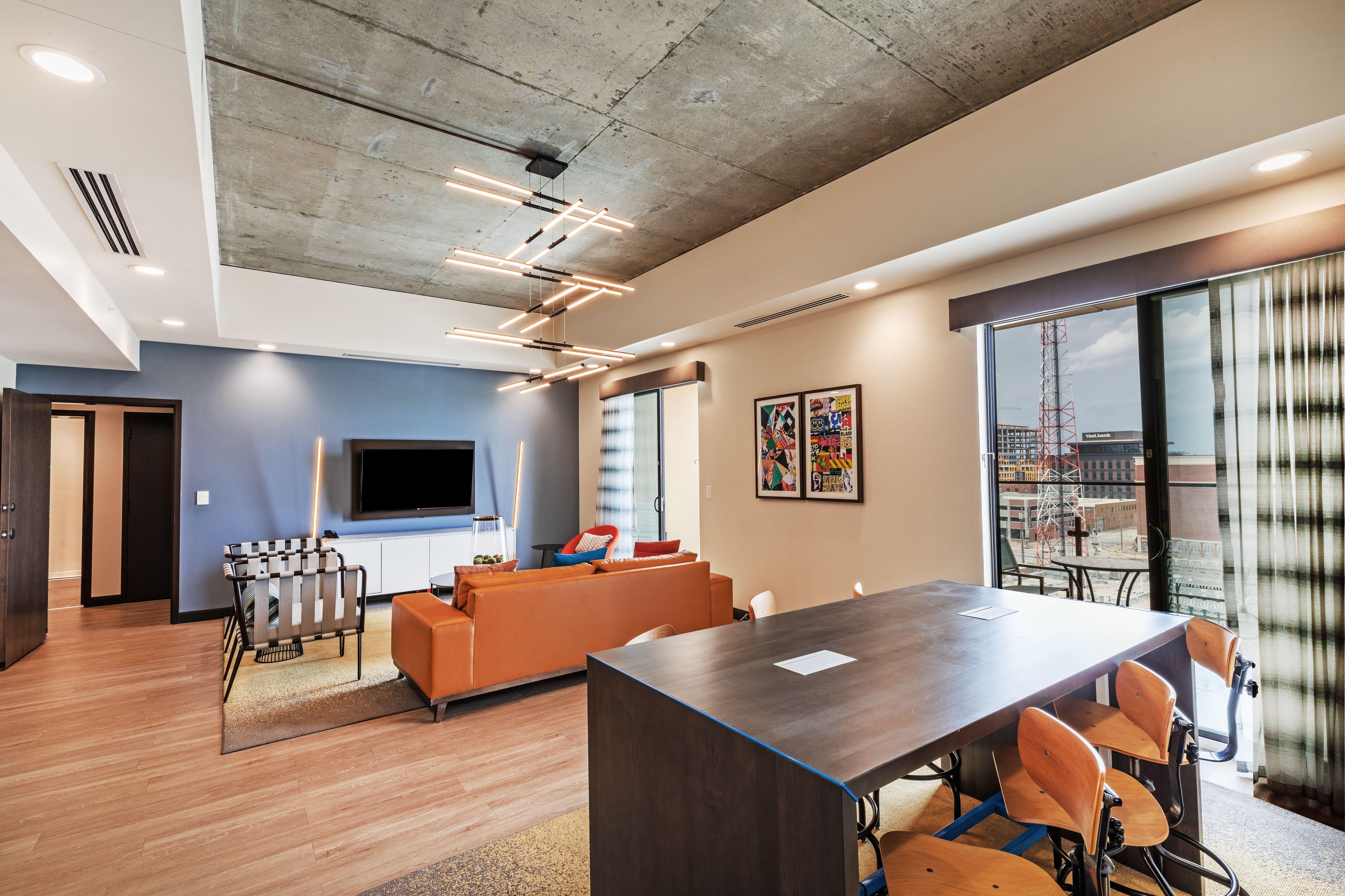 Hotel Indigo Tulsa Dwtn/Entertainment Area Esterno foto